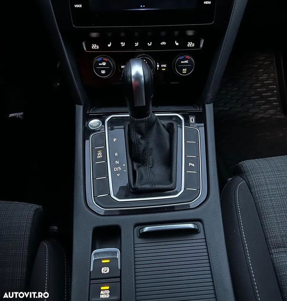 Volkswagen Passat 2.0 TDI DSG R Executive - 7