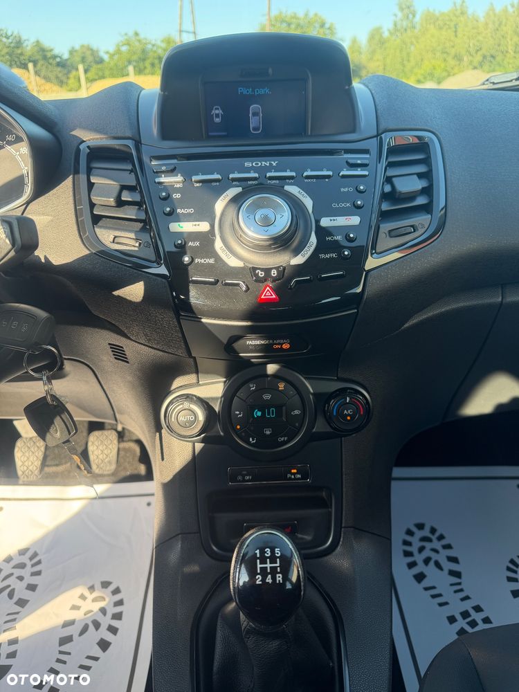 Ford Fiesta 1.0 Start-Stop Titanium - 27