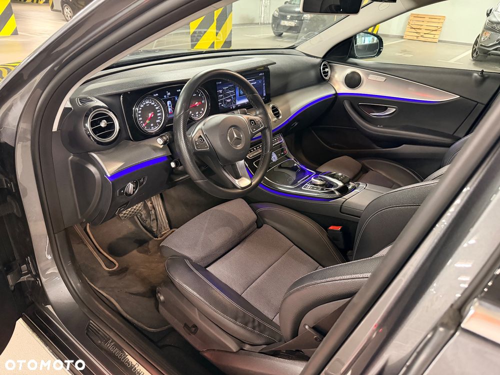 Mercedes-Benz Klasa E - 10