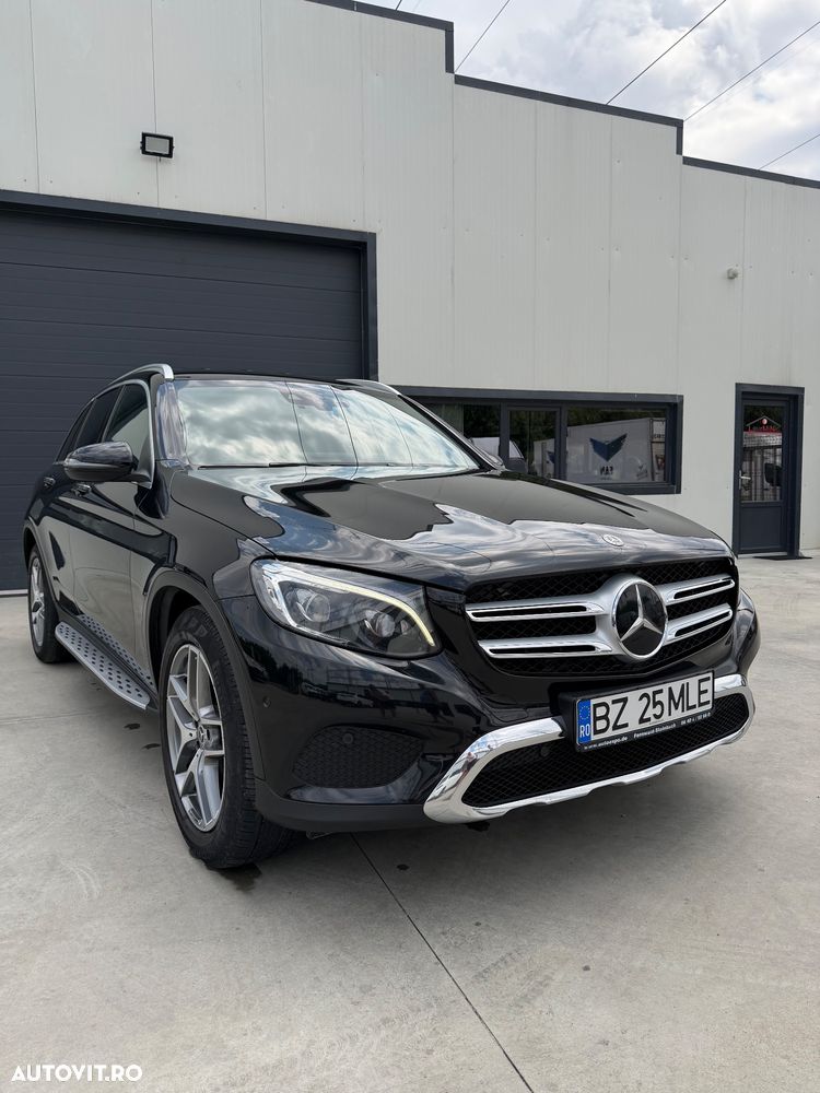 Mercedes-Benz GLC - 7