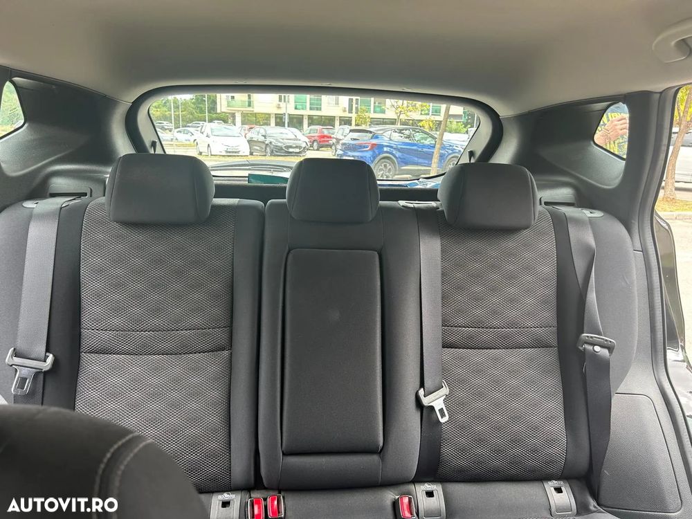 Nissan Qashqai 1.5 DCI Start/Stop N-Connecta - 2