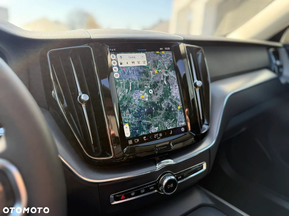 Volvo XC 60 T6 AWD Plug-in Hybrid Plus Bright - 20