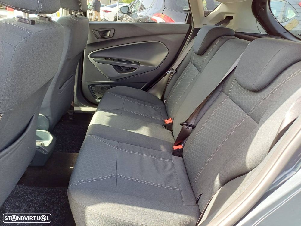 Ford Fiesta 1.25 Titanium - 8