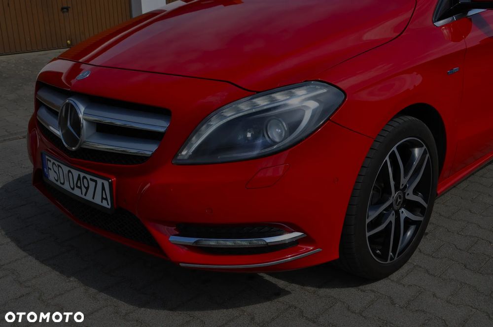 Mercedes-Benz Klasa B - 33