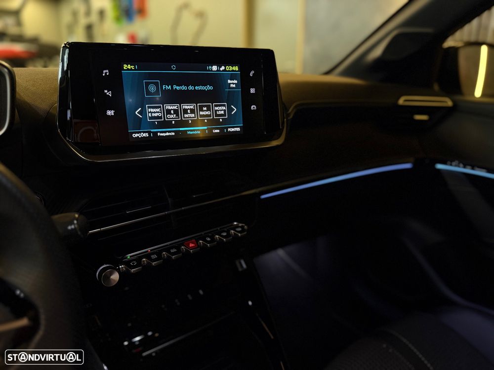 Peugeot e-208 50 kWh GT Pack - 36