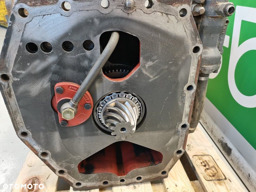 Skrzynia biegów ZF T-7300 Fendt Favorit - 10