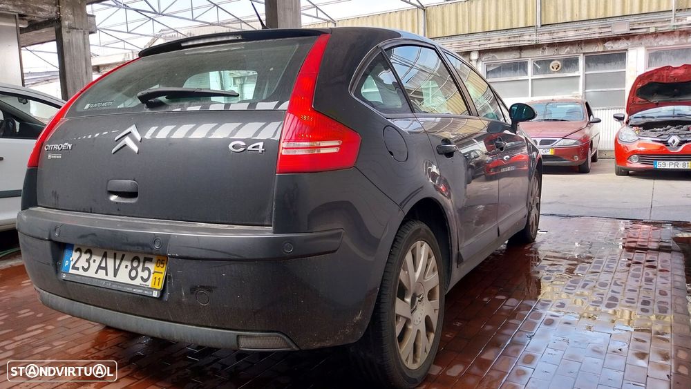 Citroën C4 1.4 16V SX - 19