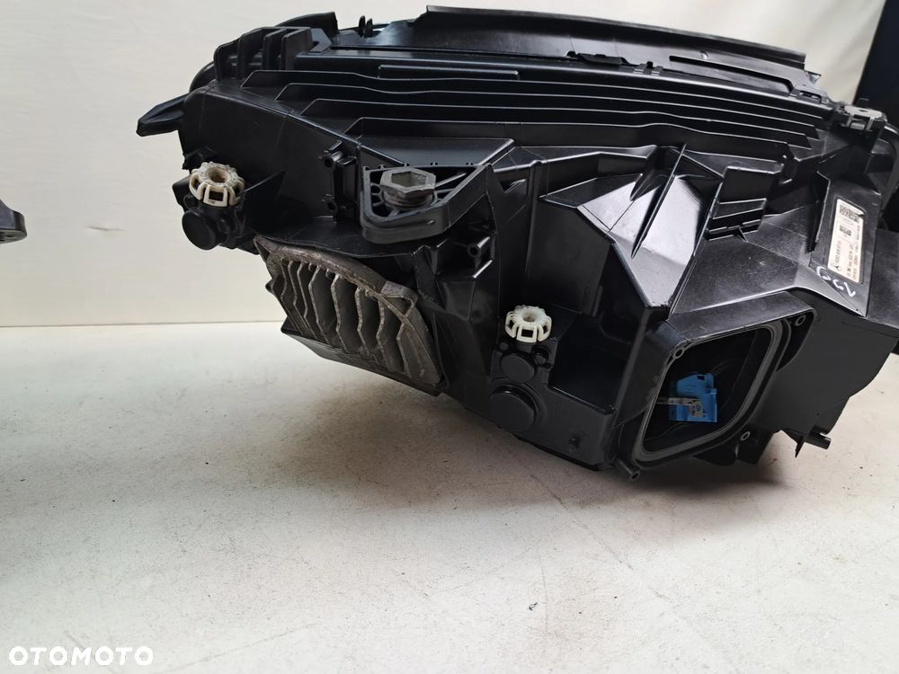 Mercedes-Benz GLC X253 A253 W253 Komplet Lampa przednia - 11