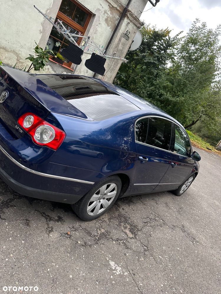 Volkswagen Passat 2.0 TDI DPF Highline - 2