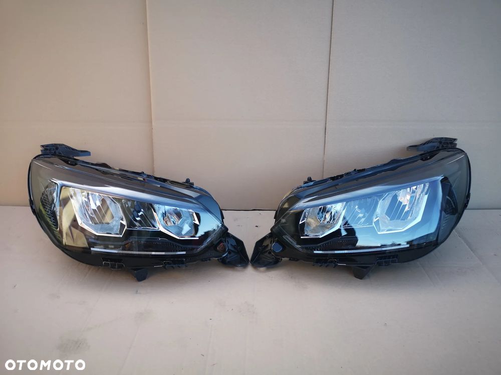 REFLEKTOR LAMPA LEWA PEUGEOT 208 2008 LEDOWA II NOWY MODEL od 2020 - 3
