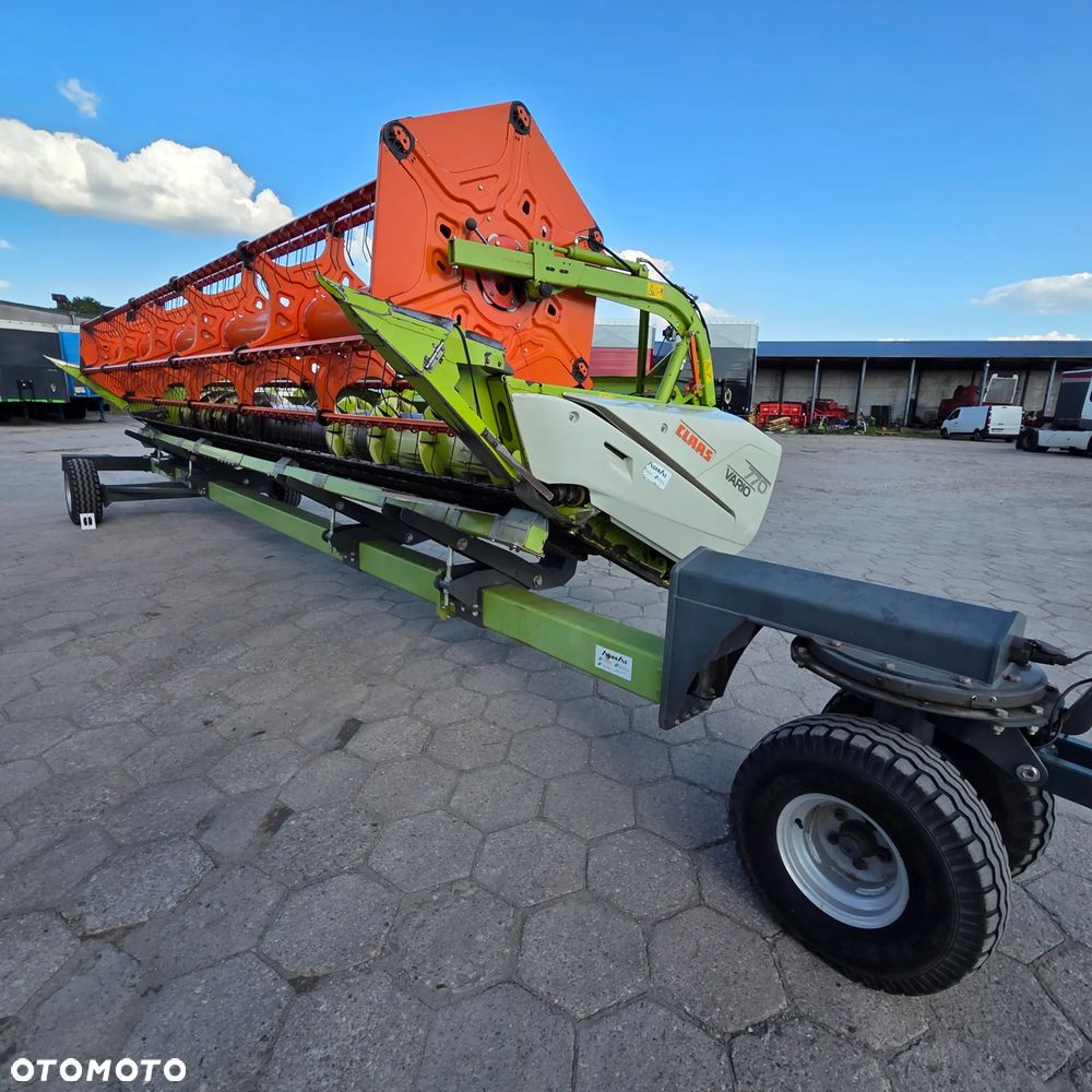 Claas Lexion 660 - 24