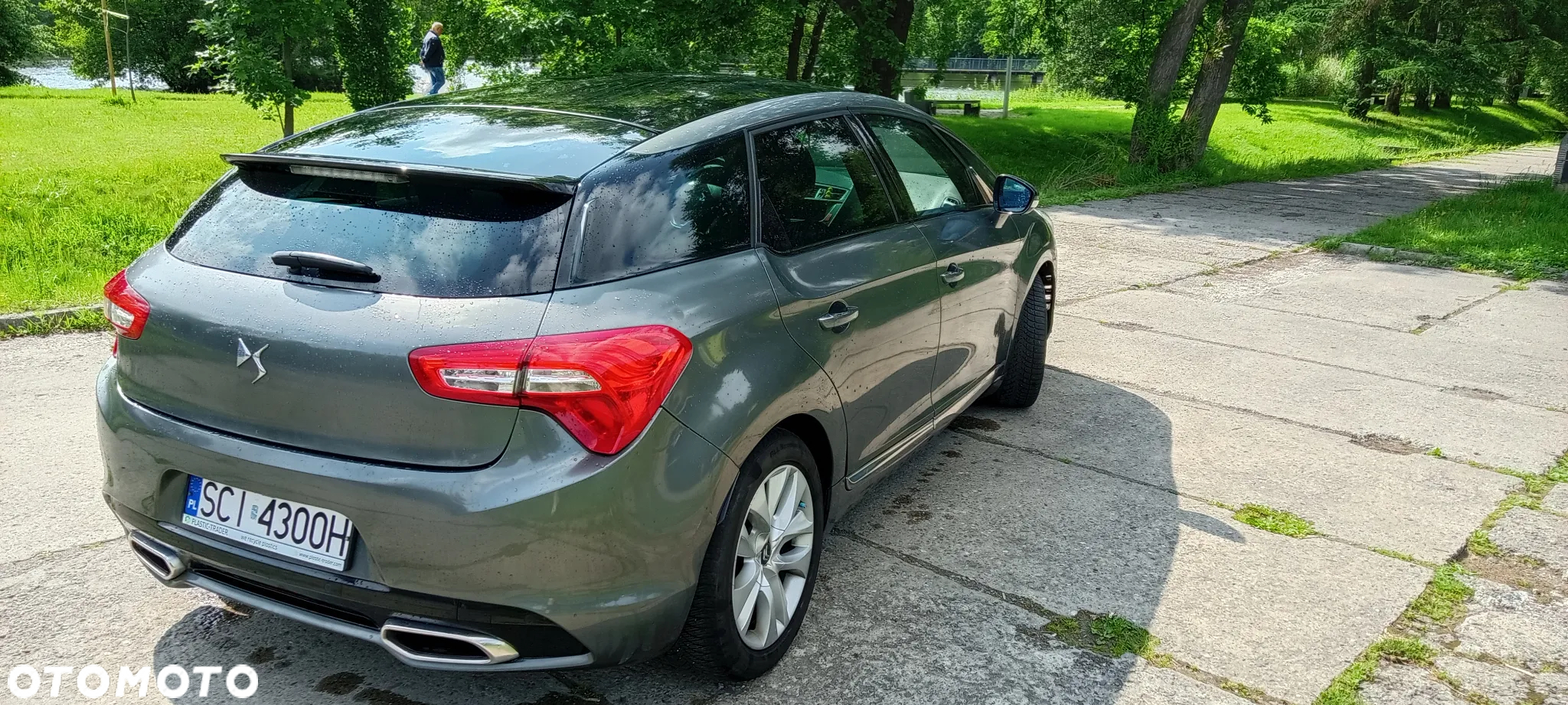 Citroën DS5 e-HDi 115 EGS6 SoChic - 5