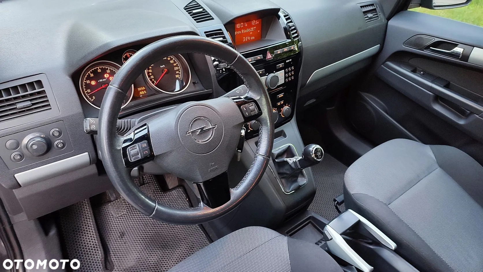 Opel Zafira 1.8 Design Edition - 4