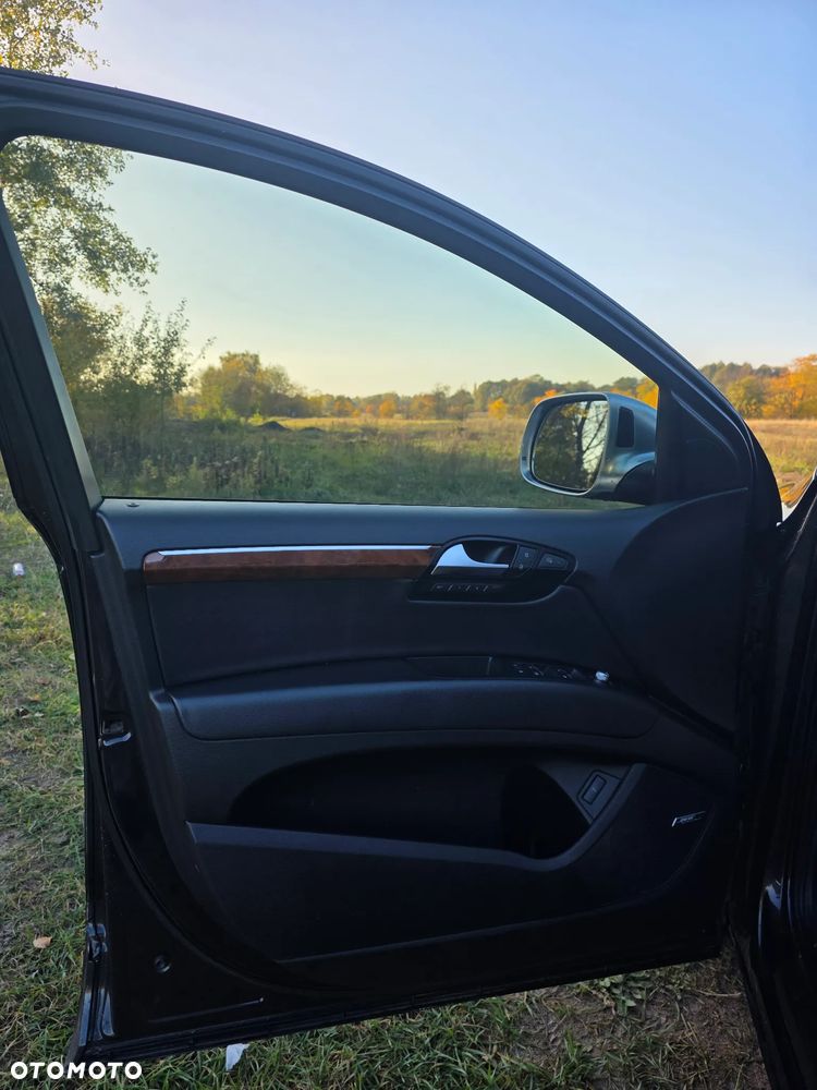 Audi Q7 3.0 TFSI Quattro Tiptr - 10