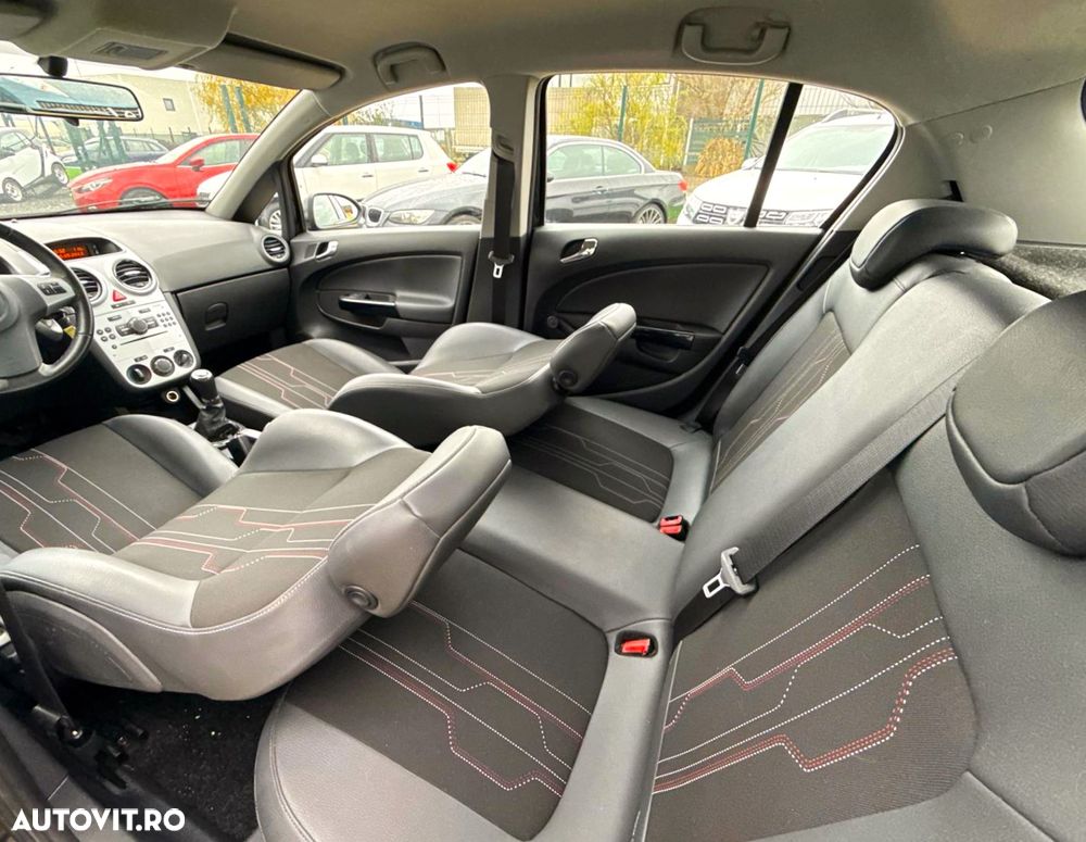 Opel Corsa 1.2 Essentia - 18