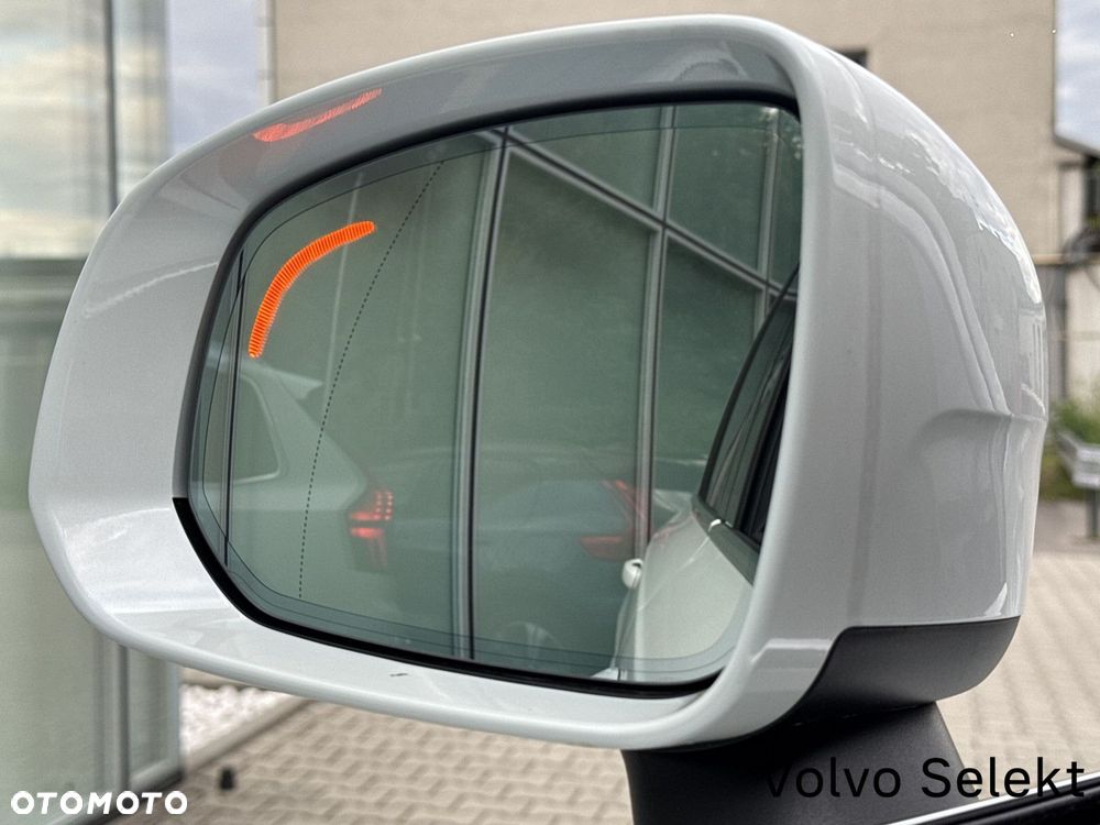 Volvo XC 90 - 30