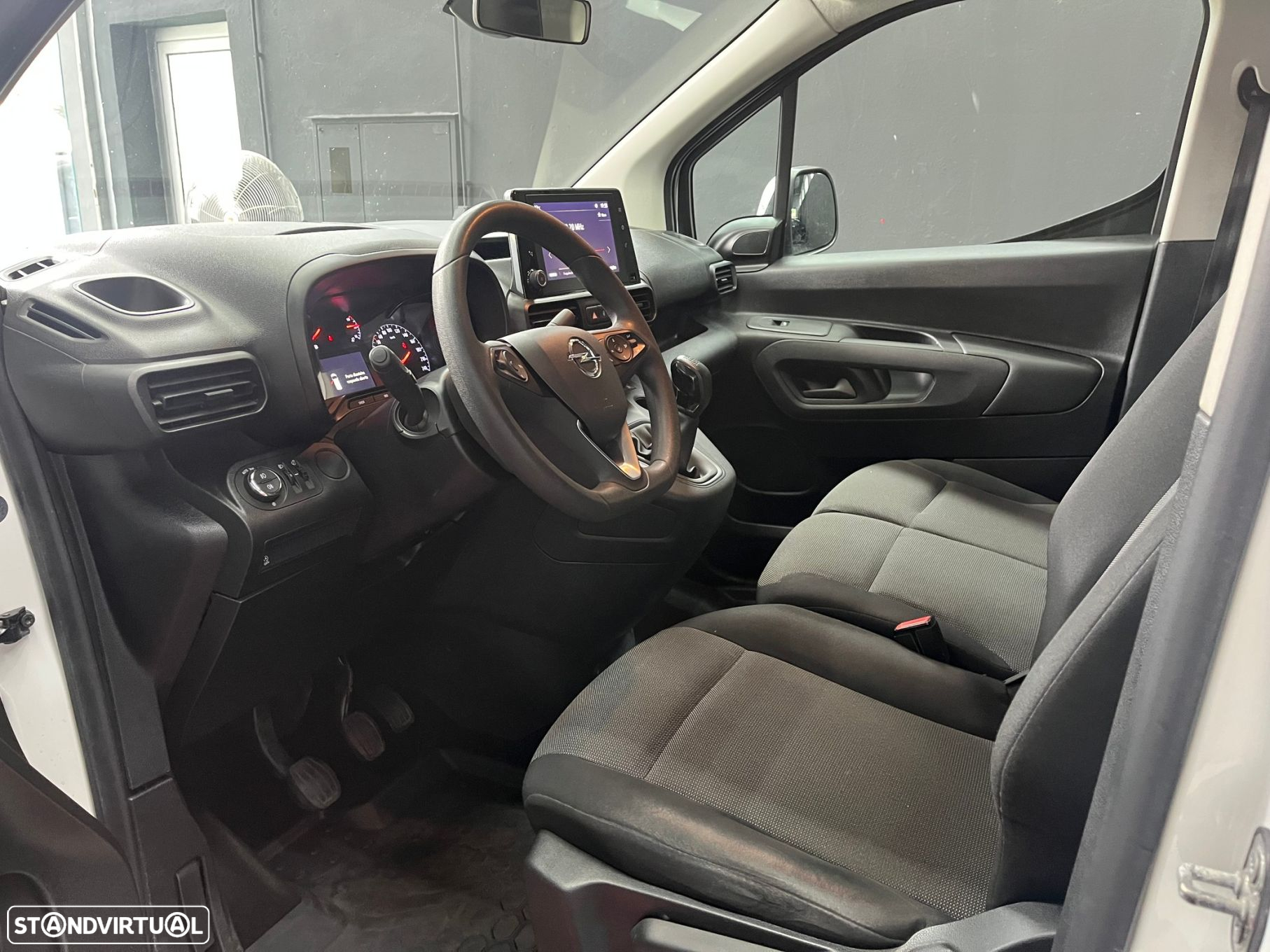 Opel Combo 1.6 CDTi L2H1 Essentia - 6