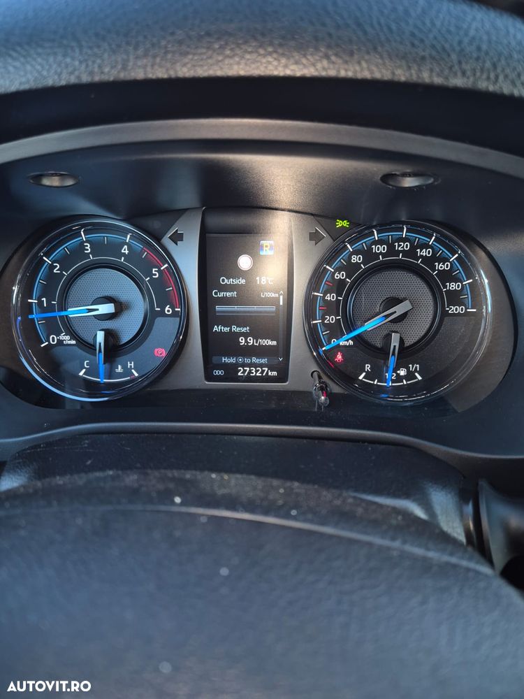 TOYOTA Hilux 2023 — imagine 7
