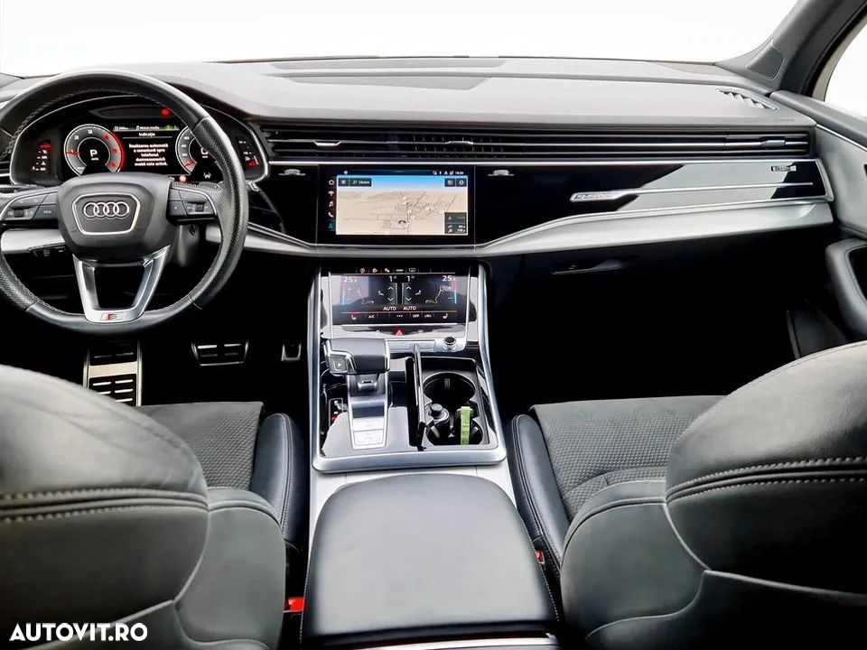 Audi Q7 3.0 50 TDI quattro Tiptronic S Line - 12