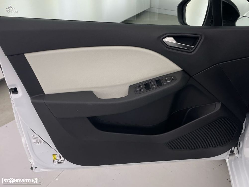 Renault Clio 1.0 TCe Techno - 16