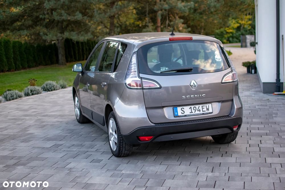 Renault Scenic - 25