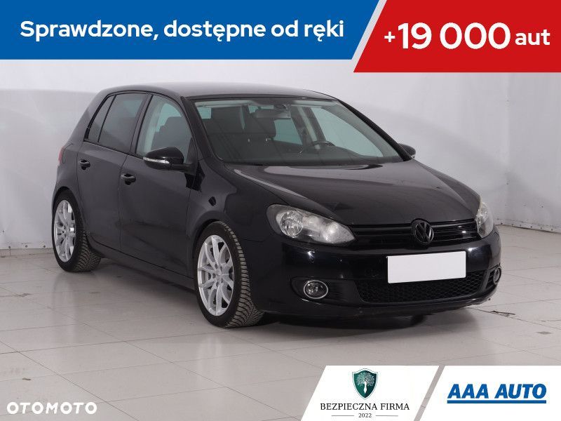 Volkswagen Golf - 2