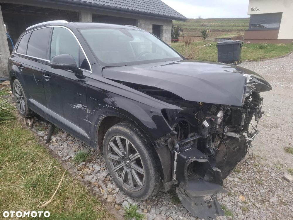 Audi Q7 3.0 TFSI Quattro Tiptronic - 6