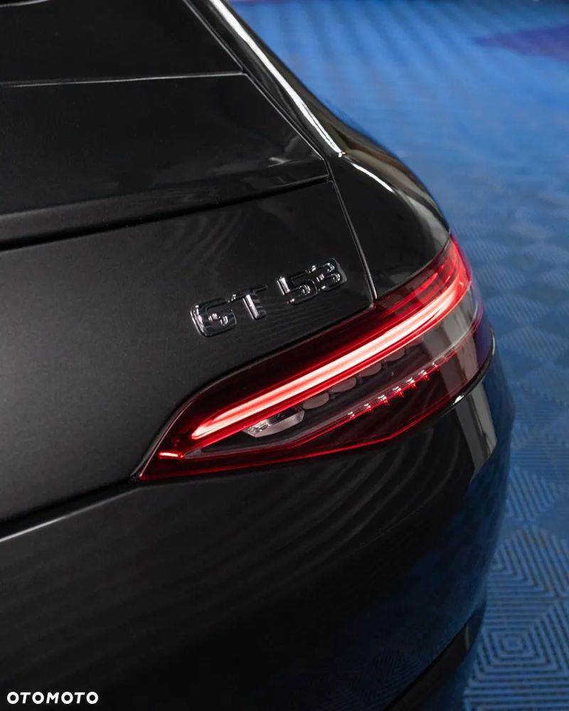 Mercedes-Benz AMG GT 53 4-Matic+ - 33