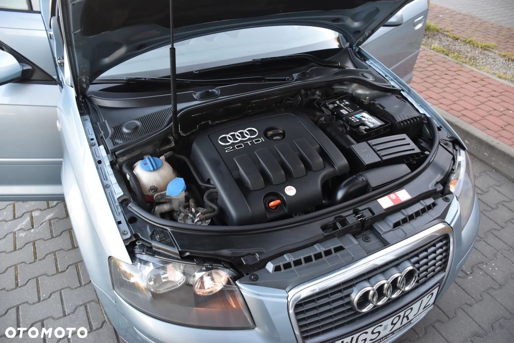 Audi A3 Sportback 2.0 TDI Ambiente - 22