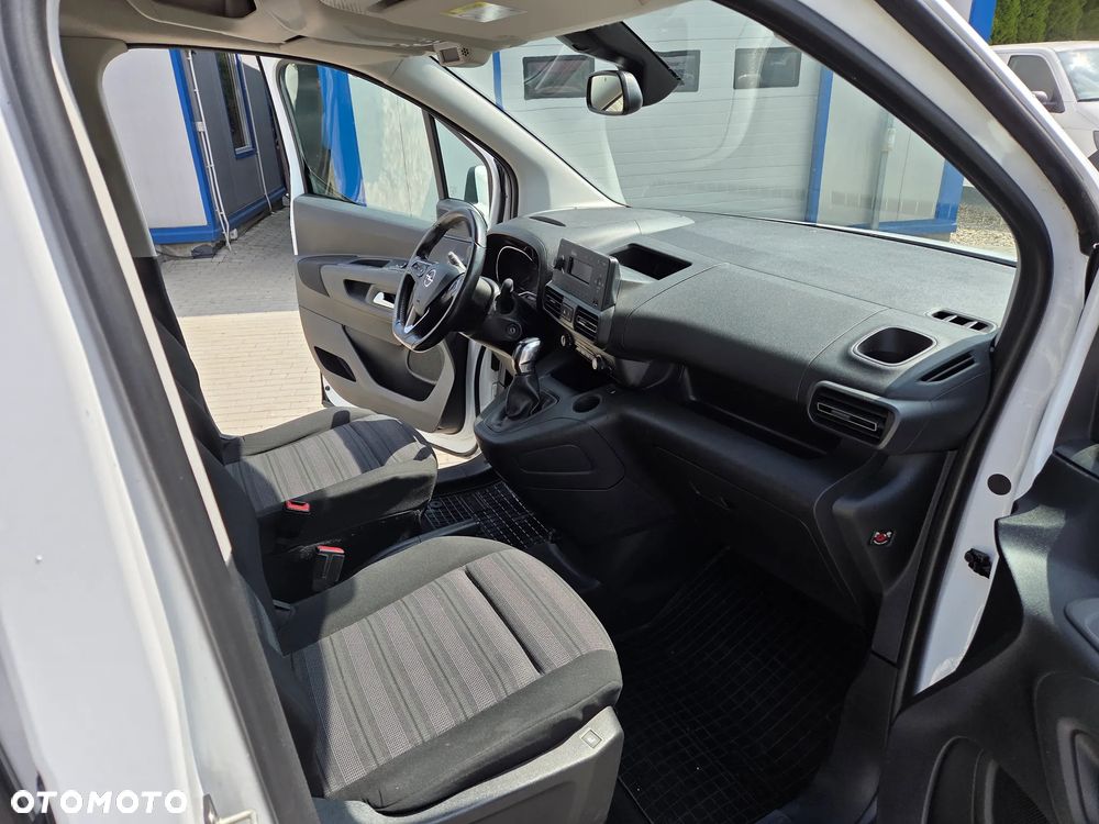 Opel Combo 1.5 CDTI Enjoy S&S - 25