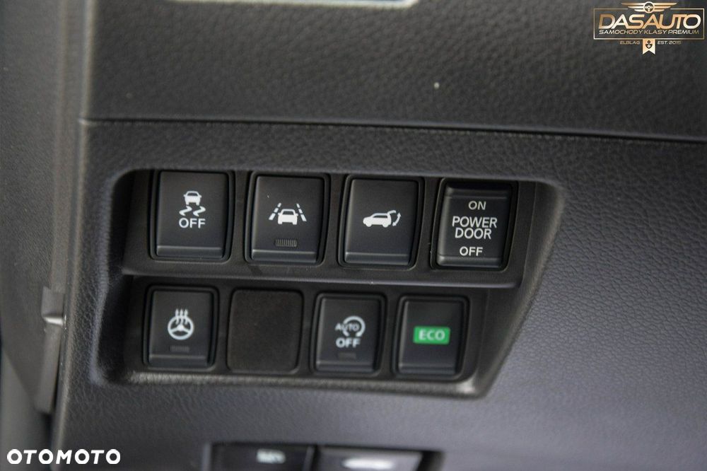 Nissan X-Trail 2.0 dCi Tekna 4WD Xtronic 7os - 22