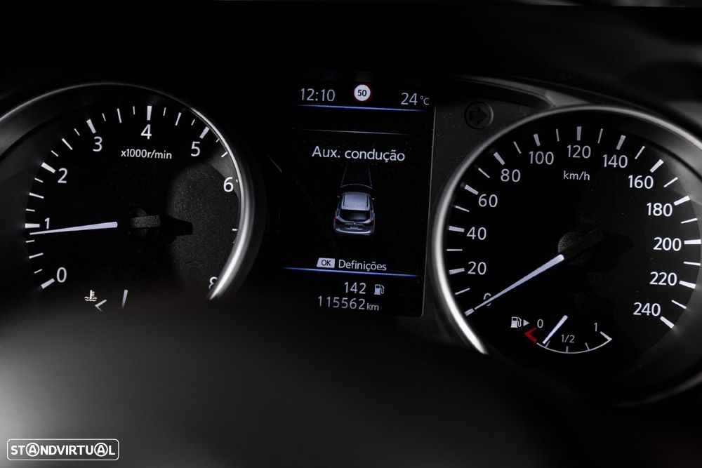 Nissan Qashqai 1.3 DIG-T N-Connecta - 14