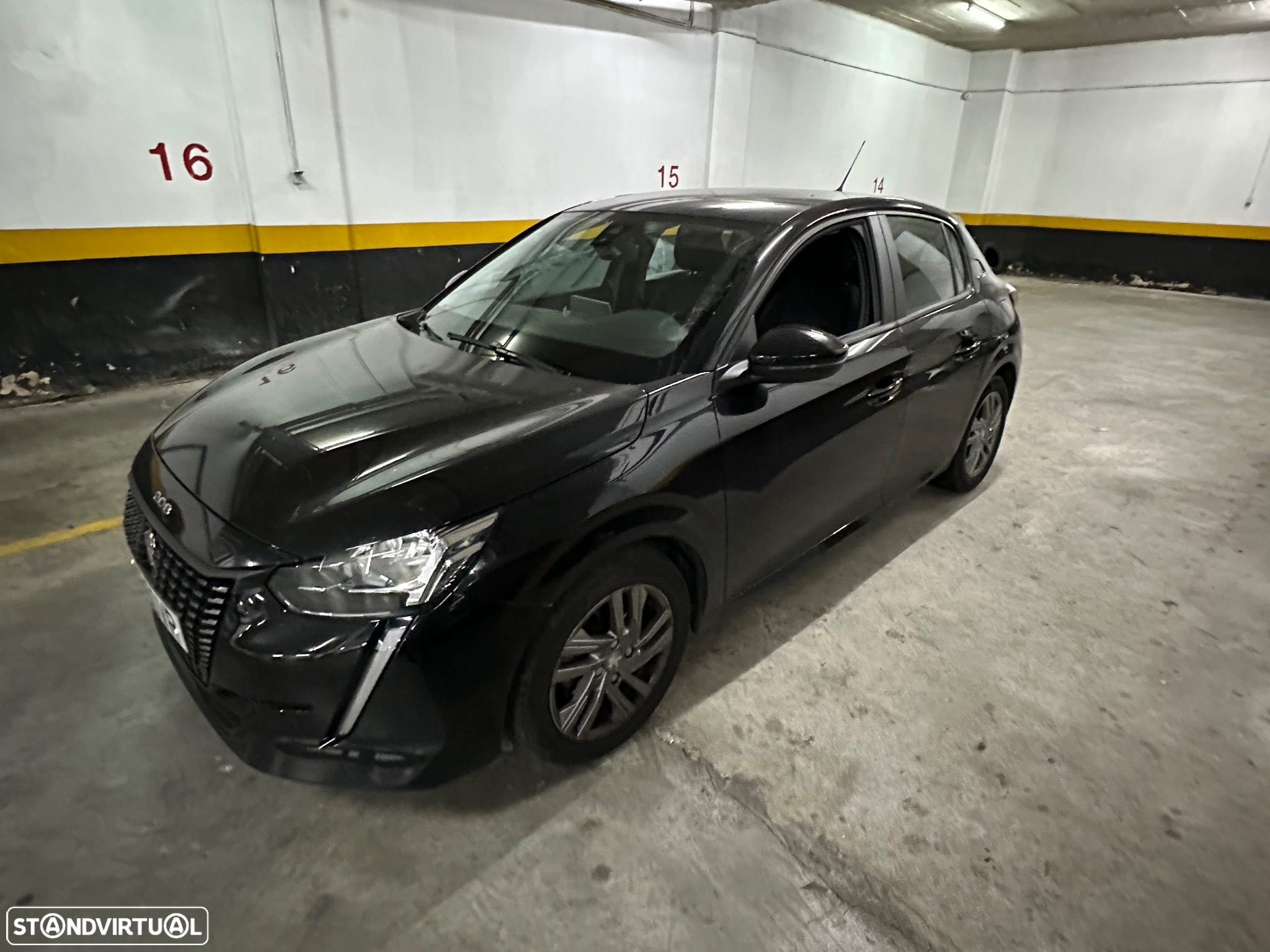 Peugeot 208 1.2 PureTech Active Pack - 4