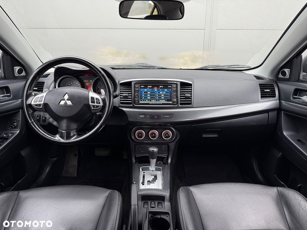 Mitsubishi Lancer - 15