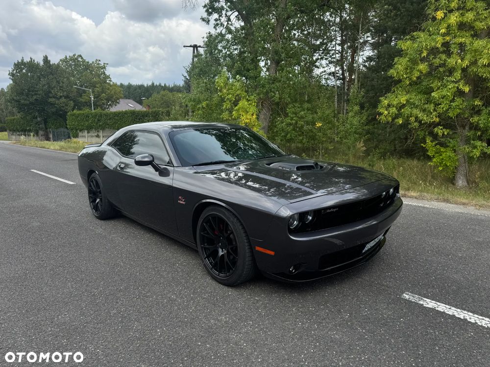 Dodge Challenger 5.7 R/T Shaker - 2