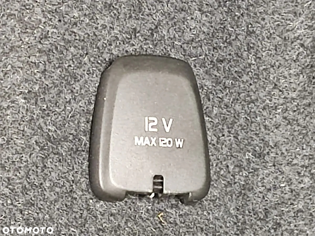 VOLVO XC40 2.0T 17-21r Boczek Bagażnika Prawy - 3