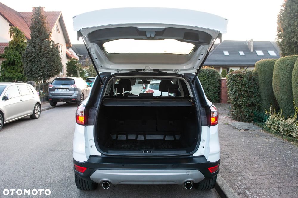 Ford Kuga 2.0 TDCi 4x4 Titanium - 14