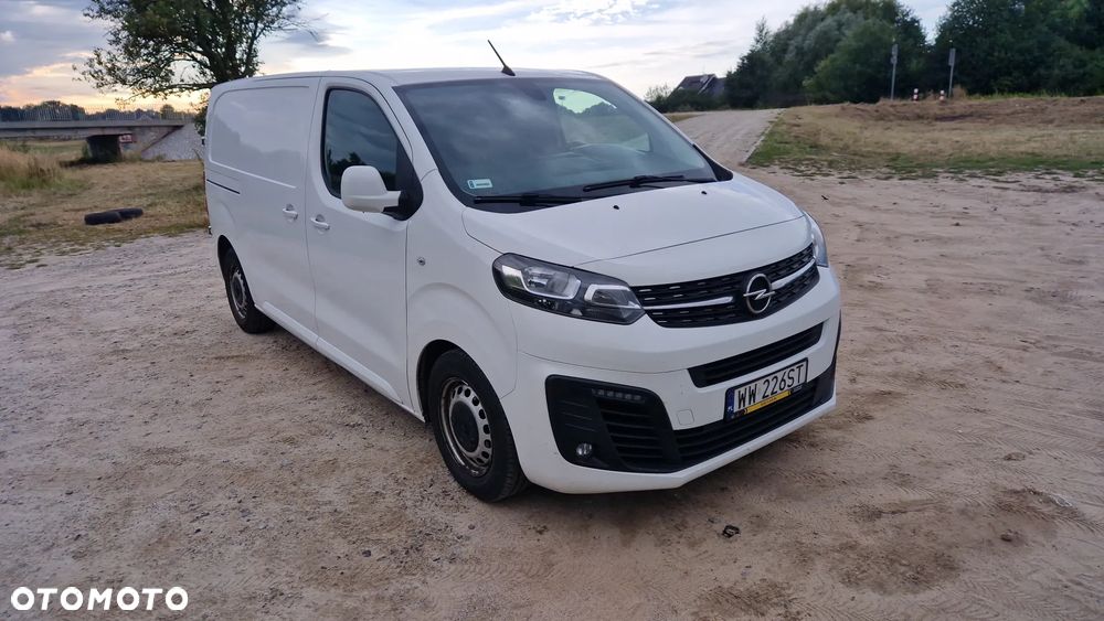 Opel Vivaro - 1
