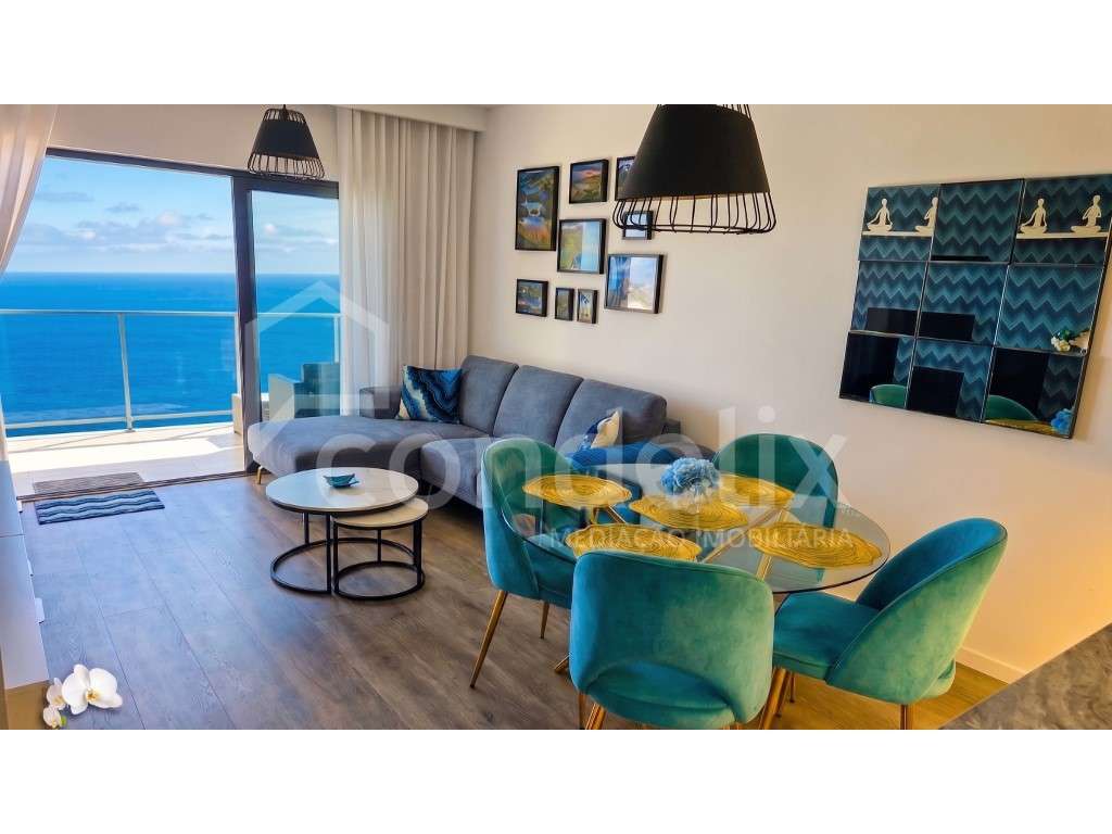 Stunning T4 Oceanfront Apartment | Gaula, Madeira - Grande imagem: 4/24