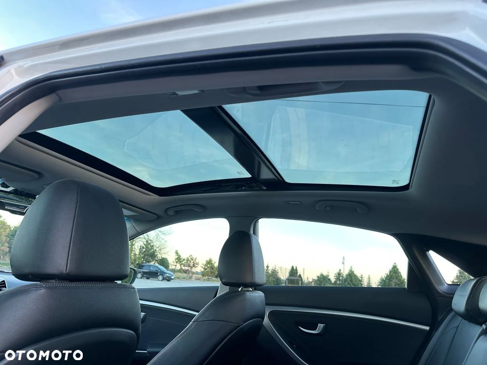 Hyundai i30 1.6 Style - 8