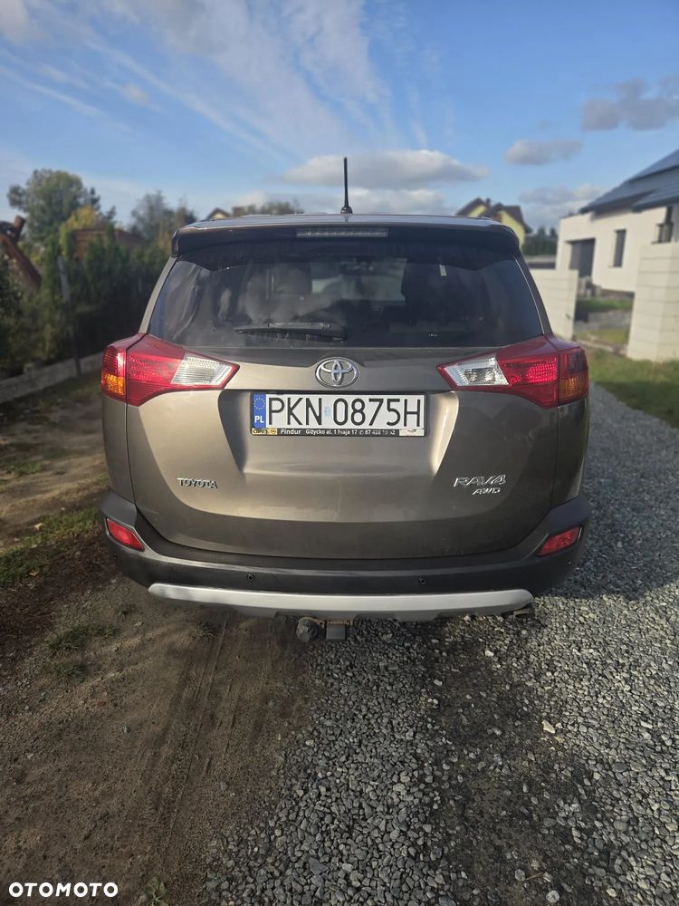 Toyota RAV4 - 11