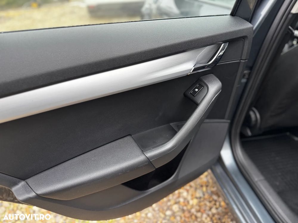 Skoda Octavia 1.6 TDI Ambition - 14