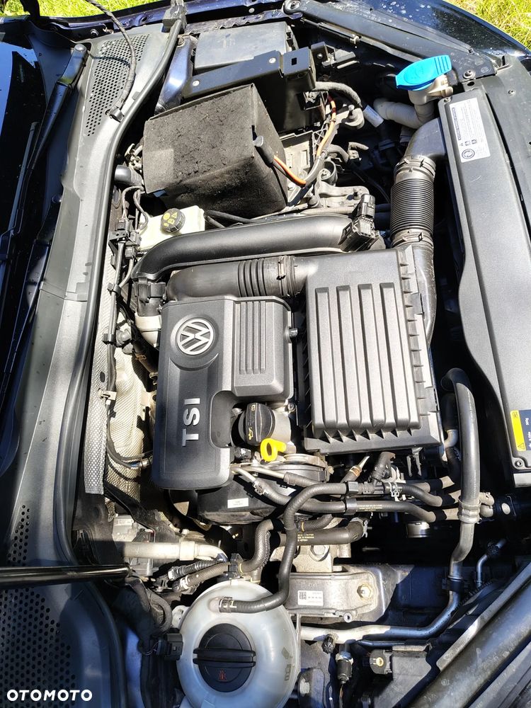 Volkswagen Golf VII 1.4 TSI BMT Highline - 19