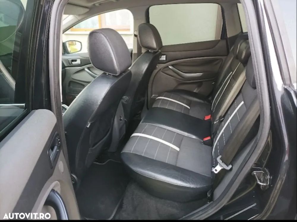 Ford Kuga 2.0L TDCi DPF Titanium - 7