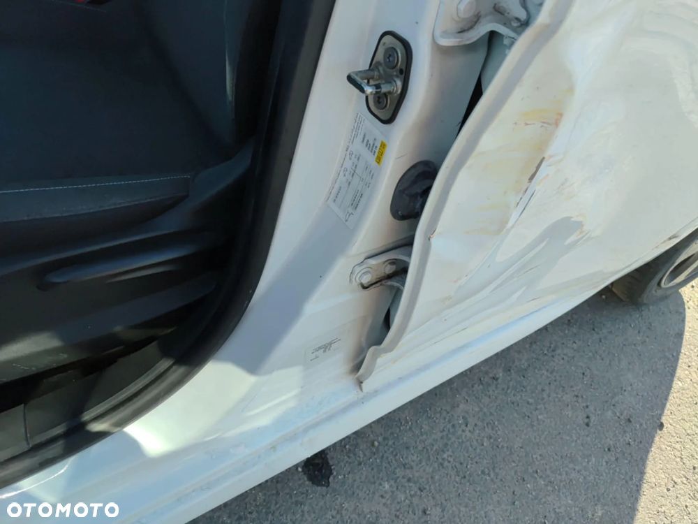 Citroën C3 1.2 PureTech Plus - 10