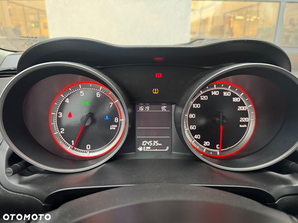 Suzuki Swift 1.2 Premium - 9