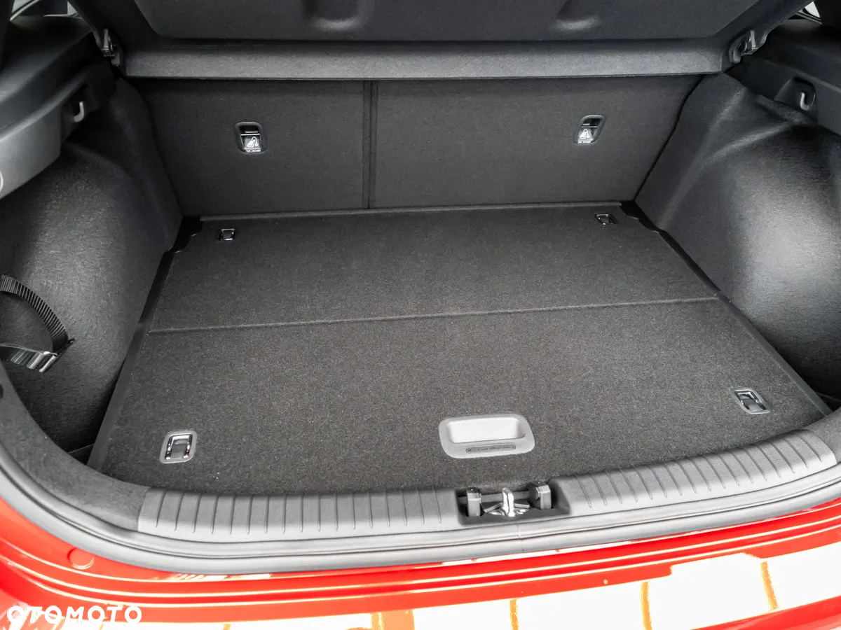 Kia Ceed 1.5 T-GDI Tribute DCT - 18