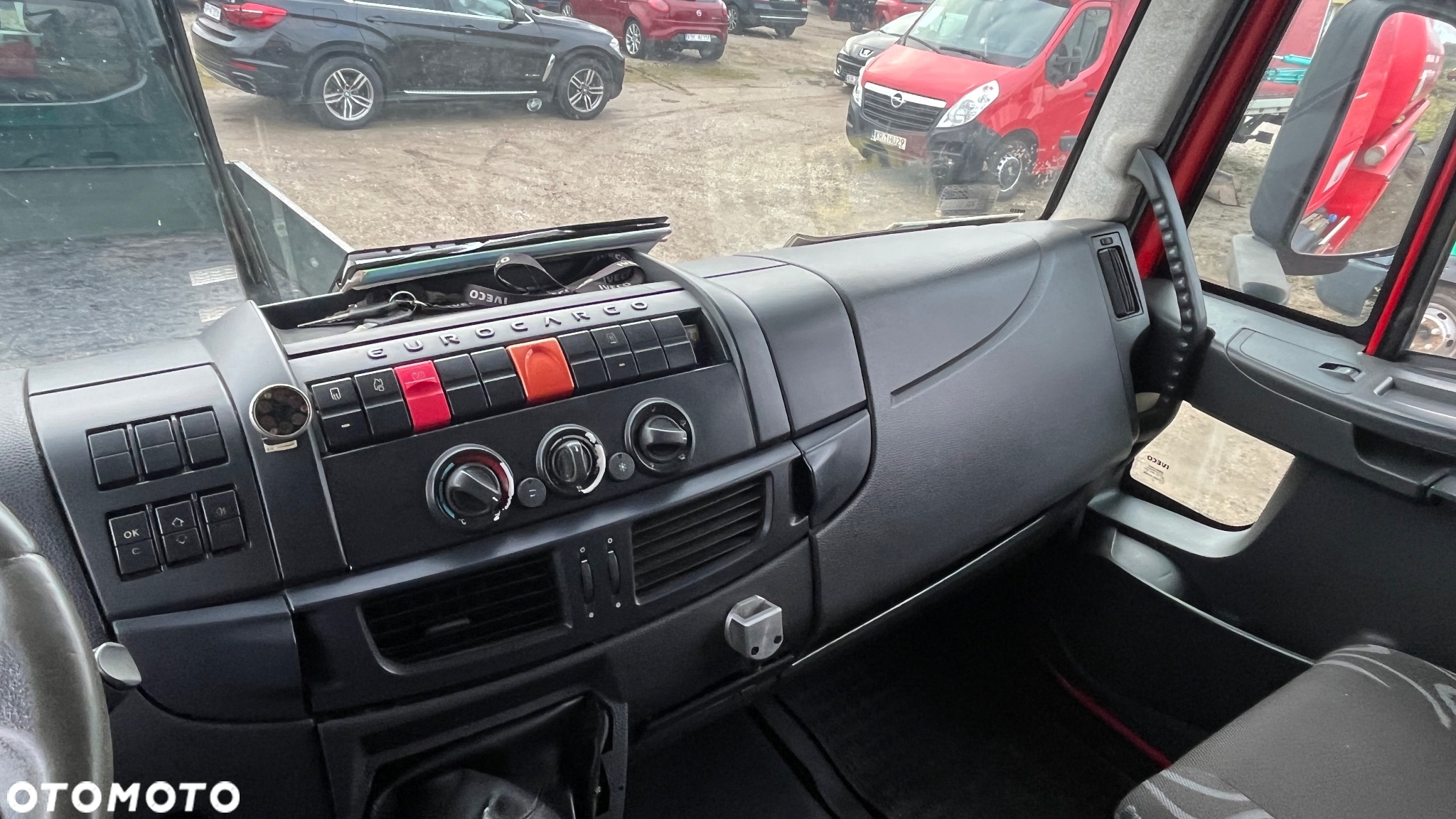 Iveco EUROCARGO  ML180E28P - 12