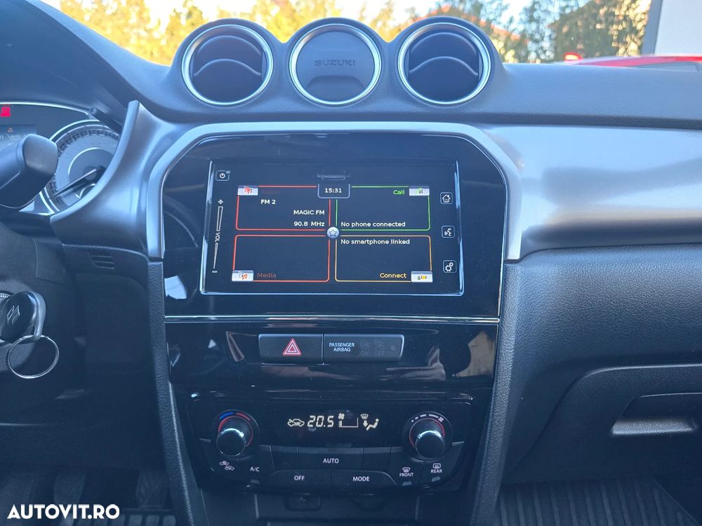 Suzuki Vitara 1.4 Boosterjet AllGrip MHEV Passion - 18