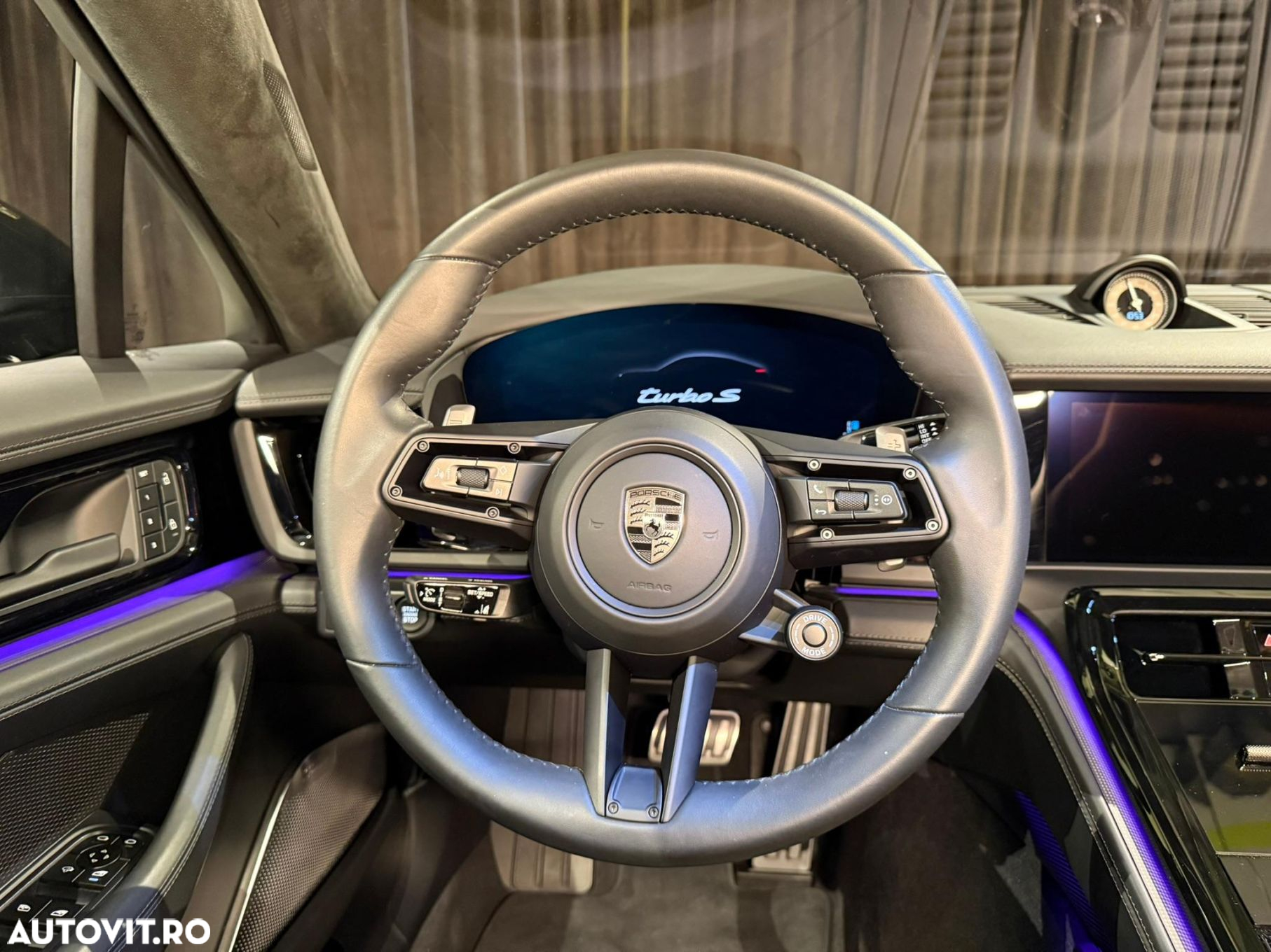 Porsche Panamera - 19